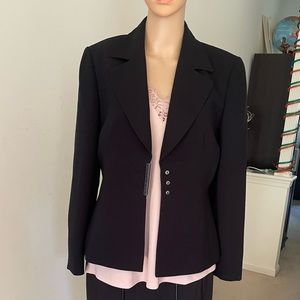 Tahari Women’s Black Blazer Size: 8p